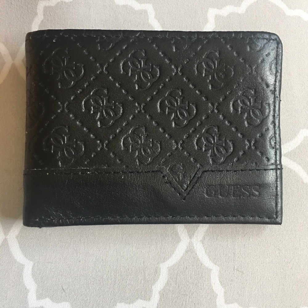 Guess wallet